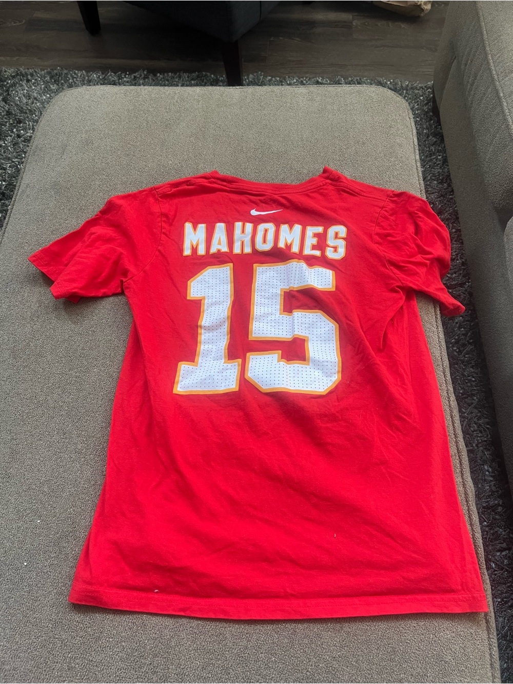 Nike Patrick Mahomes #15 Chiefs Youth T-Shirt Red XL 18/20